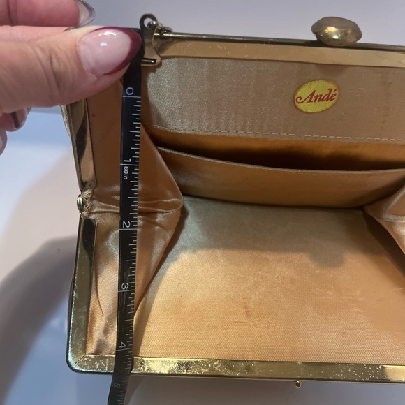 ANDE Vintage Gold Metallic Purse #10214 - Picture 5 of 15